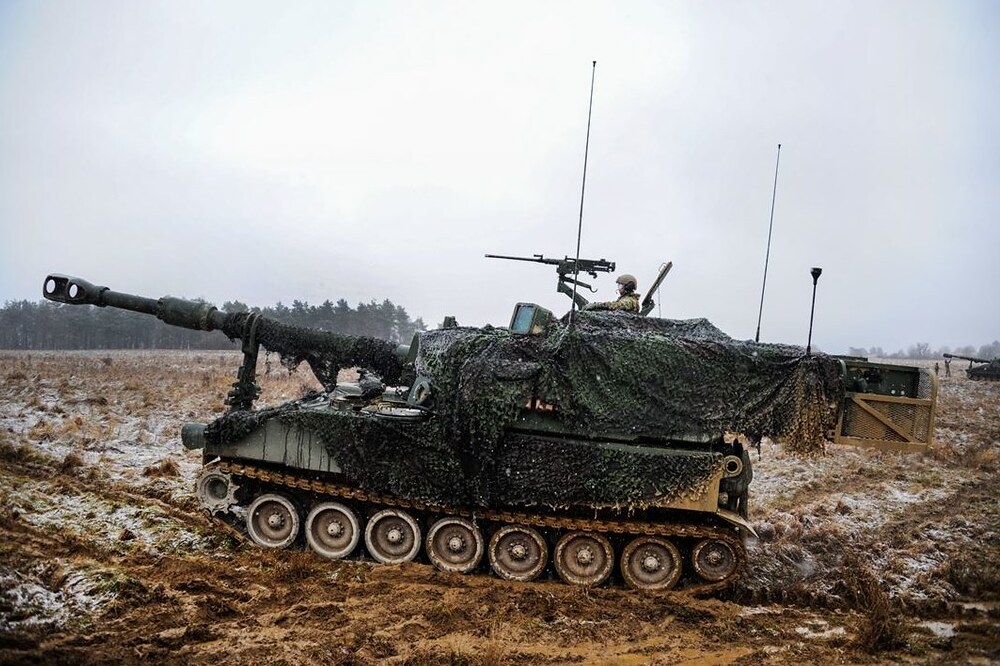 美國原計劃供售我國40輛M109A6自走砲車。（US Army）