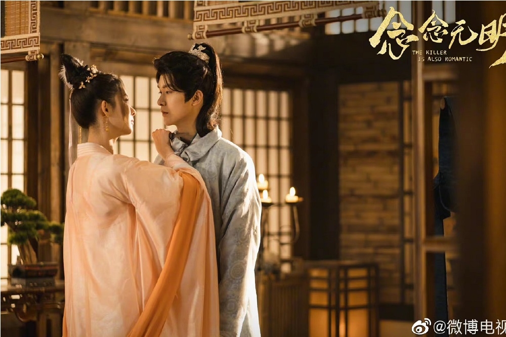 楊澤（右）、胡丹丹在《念念無明》飾演甜蜜夫妻卻各懷祕密，緊湊劇情加上精湛演技，讓觀眾看得很過癮。（取自念念無明微博）