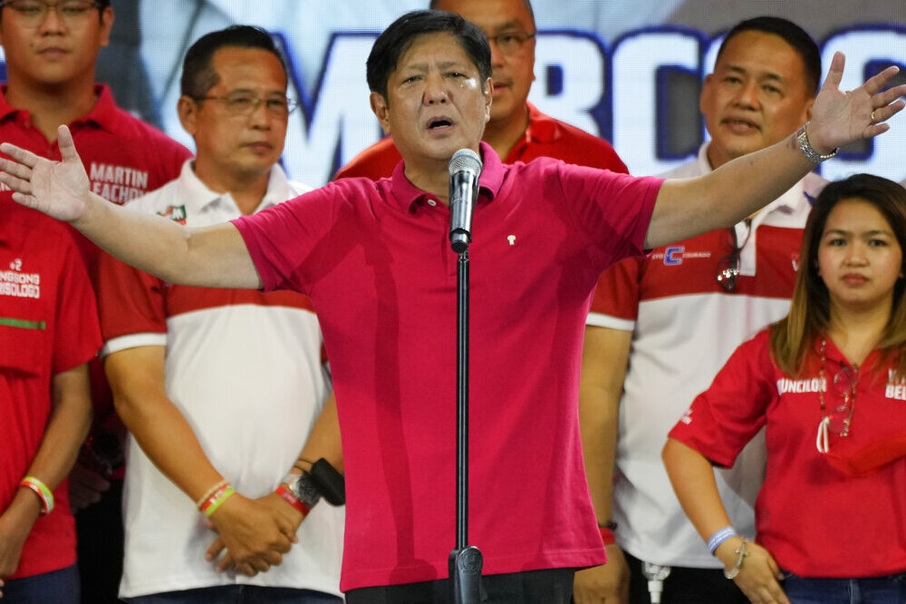 菲律宾9日举行总统大选，小马可仕当选唿声高。 （美联社）(photo:UpMedia)