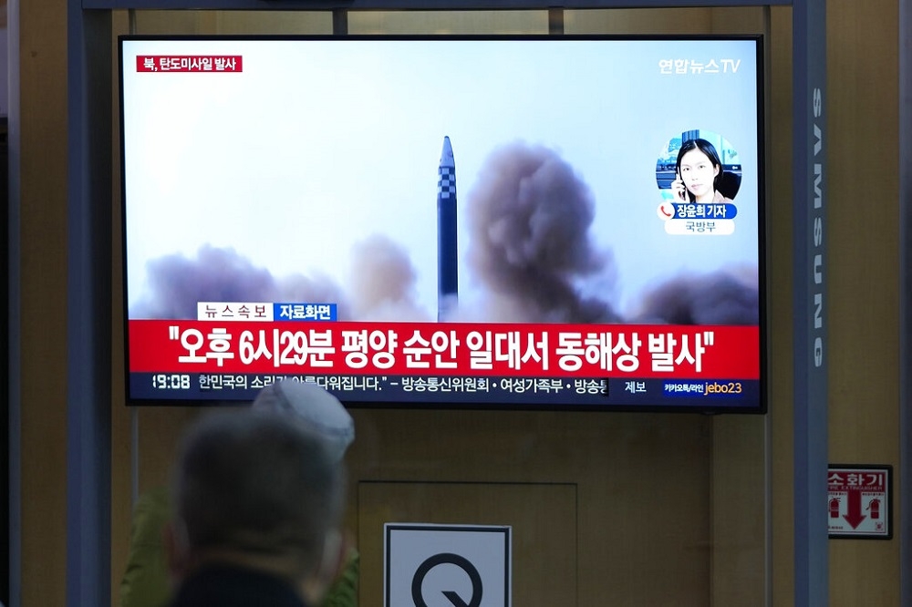 北韓25日再度試射彈道飛彈。（資料照片／美聯社）