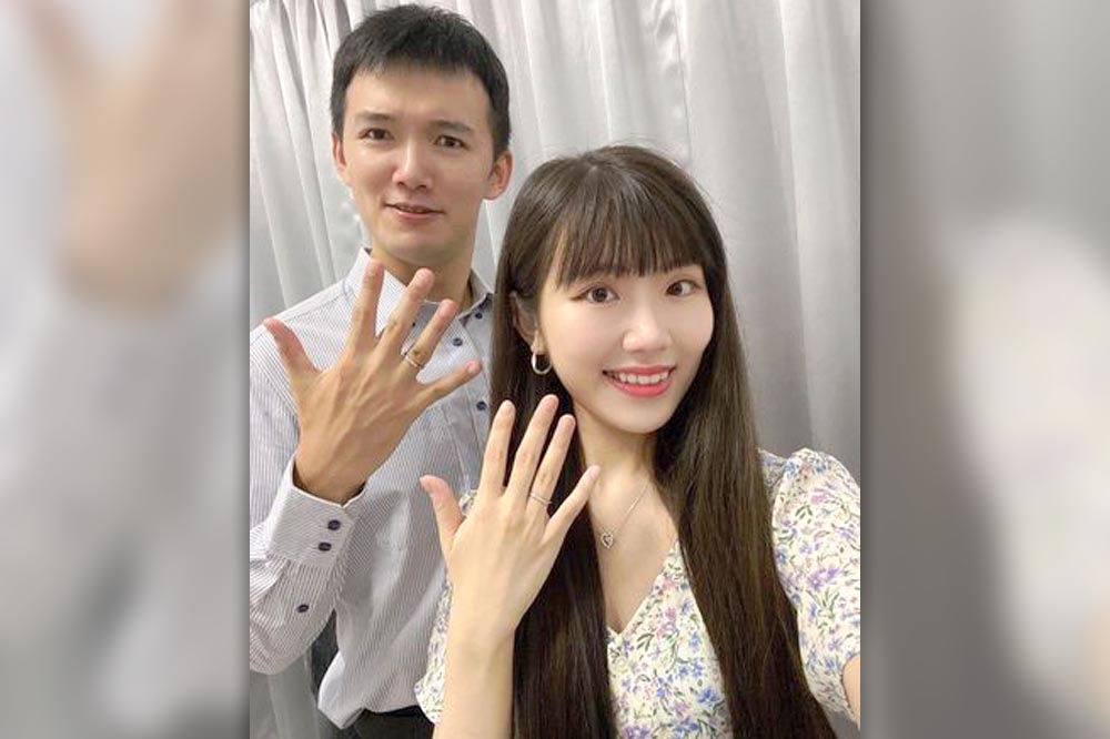 台南Josh（左）今年初遭曝被前妻Amber（右）家暴，2人日前已確定離婚。（翻攝自「台南Josh」IG）