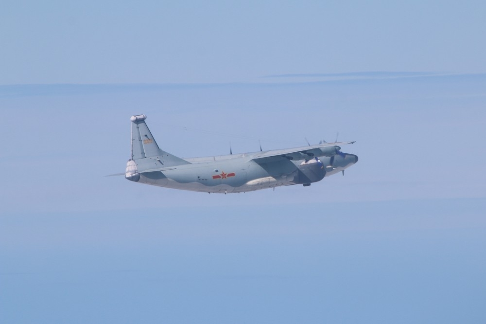解放军机连三天扰台，20日派遣一架次运-8远干机侵扰我空域遭驱离。（国防部提供）(photo:UpMedia)