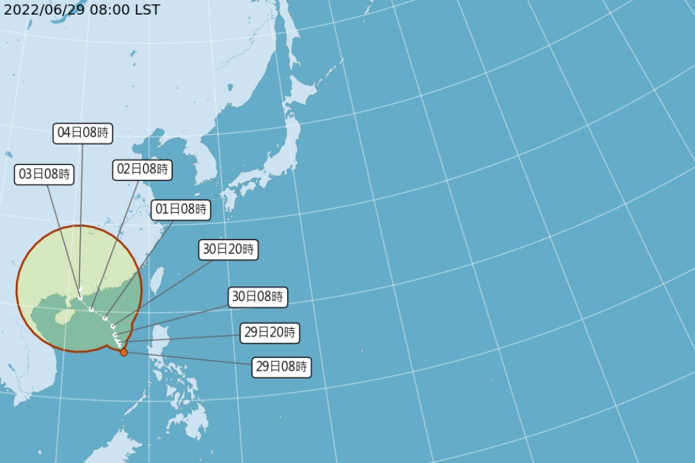 中央氣象局29日發布颱風消息，太平洋地區有一熱帶性低氣壓。彭啟明表示，該低氣壓恐形成今年第3號颱風「芙蓉」。（中央氣象局提供）