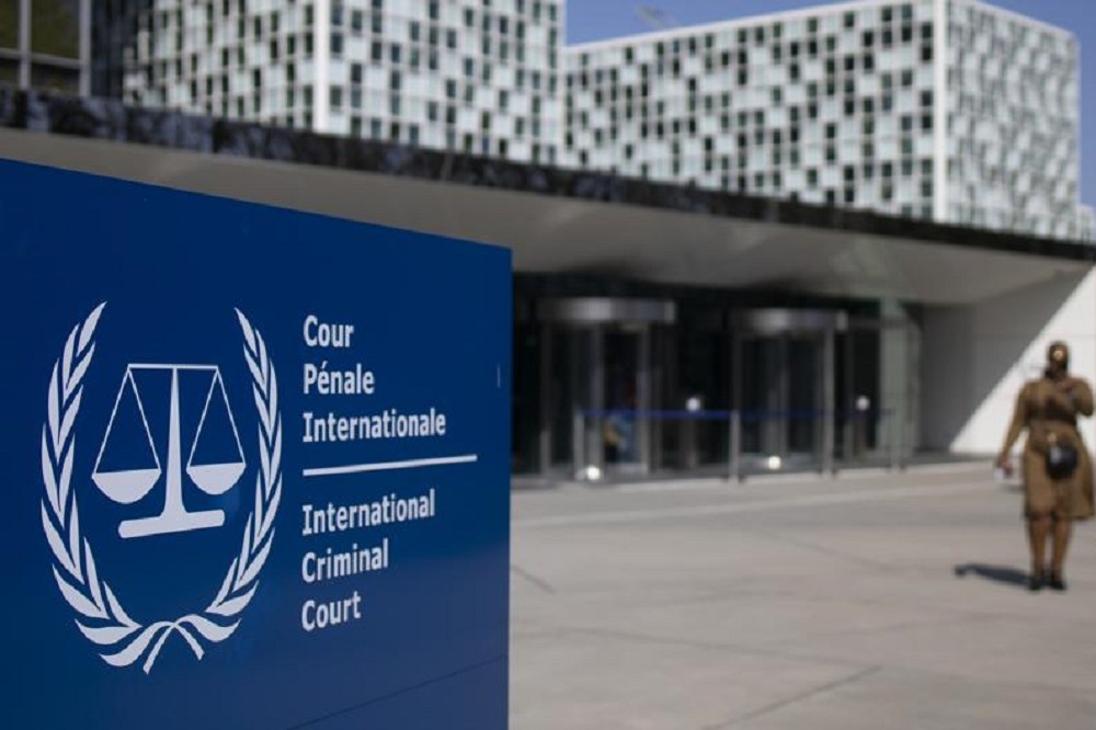 國際刑事法院今年3月開始正式調查俄烏衝突下在烏克蘭發生的戰爭罪（war crimes）等潛在罪行。（美聯社）