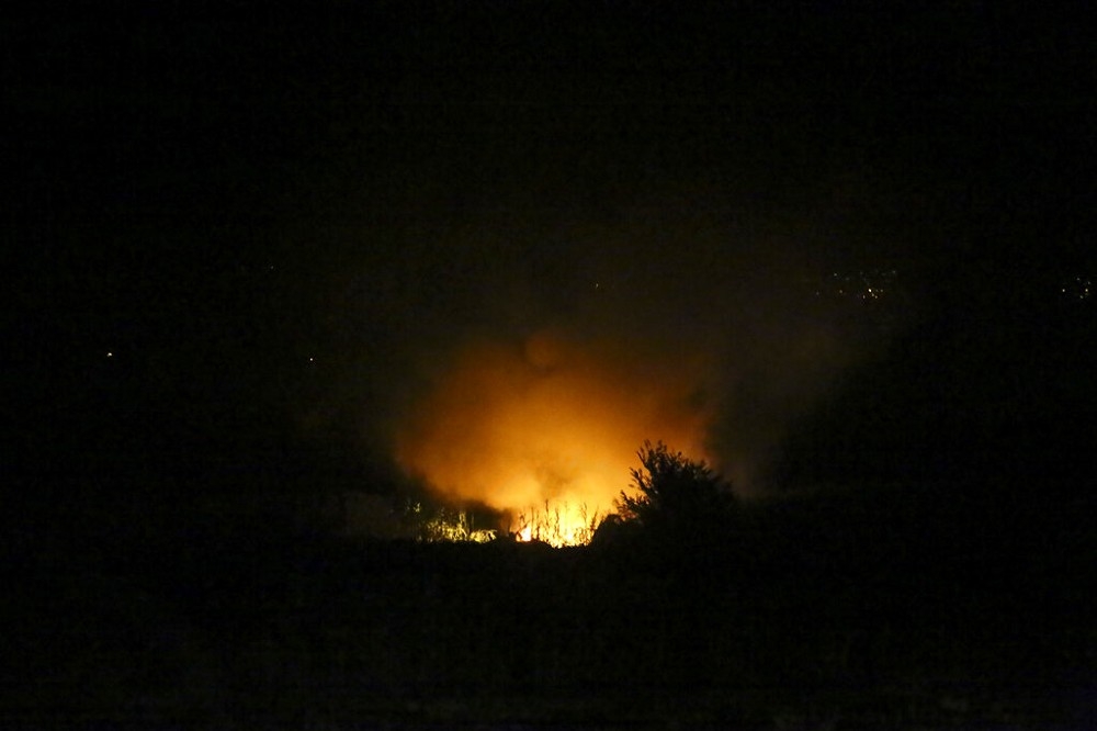 乌克兰一架民营运输机坠毁希腊北部。（美联社）(photo:UpMedia)
