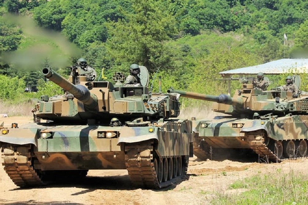 為對抗俄國威脅，波蘭大舉採購南韓陸空武器裝備。圖為K2主戰車。（取自韓國陸軍臉書）