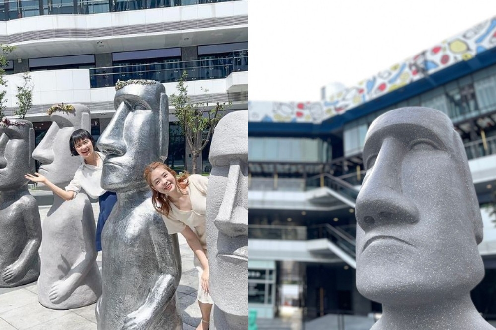 「摩艾 Dum Dum 石像」現身台中大里藝術廣場（Instagram@mina520624 授權、取自大里藝術廣場粉絲專頁）