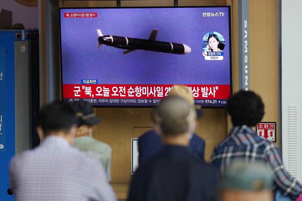 南韓媒體快訊報導北韓今試射巡弋飛彈。（美聯社）