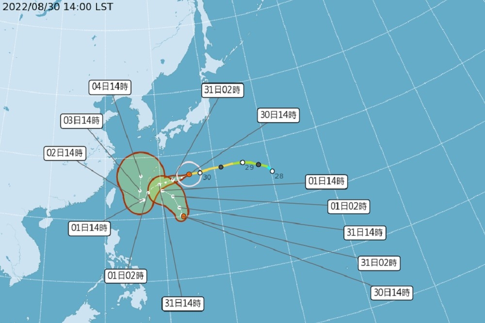 中央氣象局下午宣布，軒嵐諾轉強烈颱風。（擷取自中央氣象局網站）