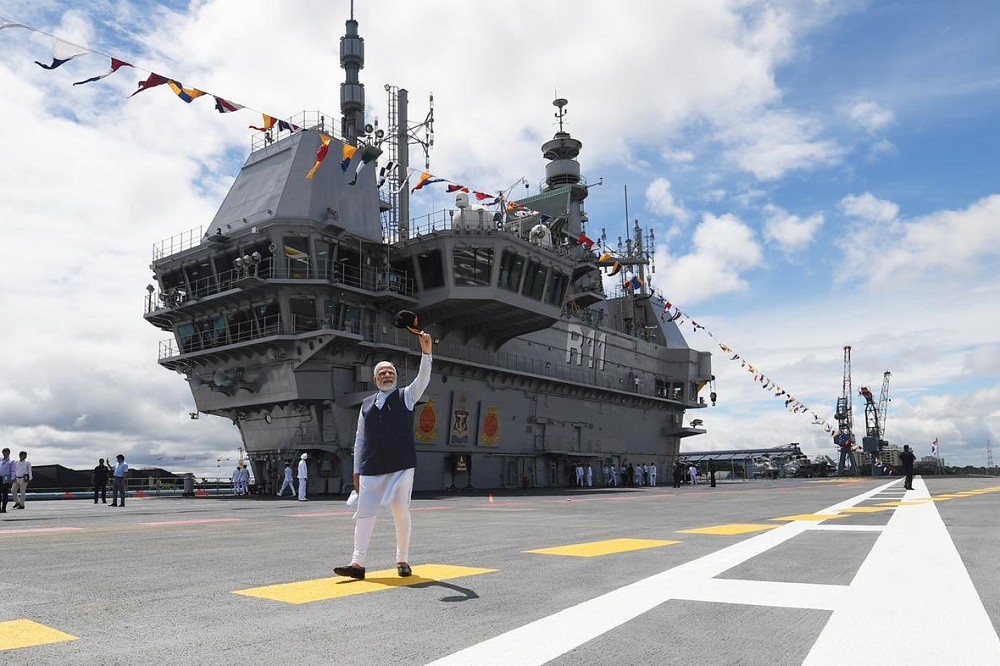 印度總理莫迪主持維克蘭特號航母服役儀式。（取自莫迪推特）