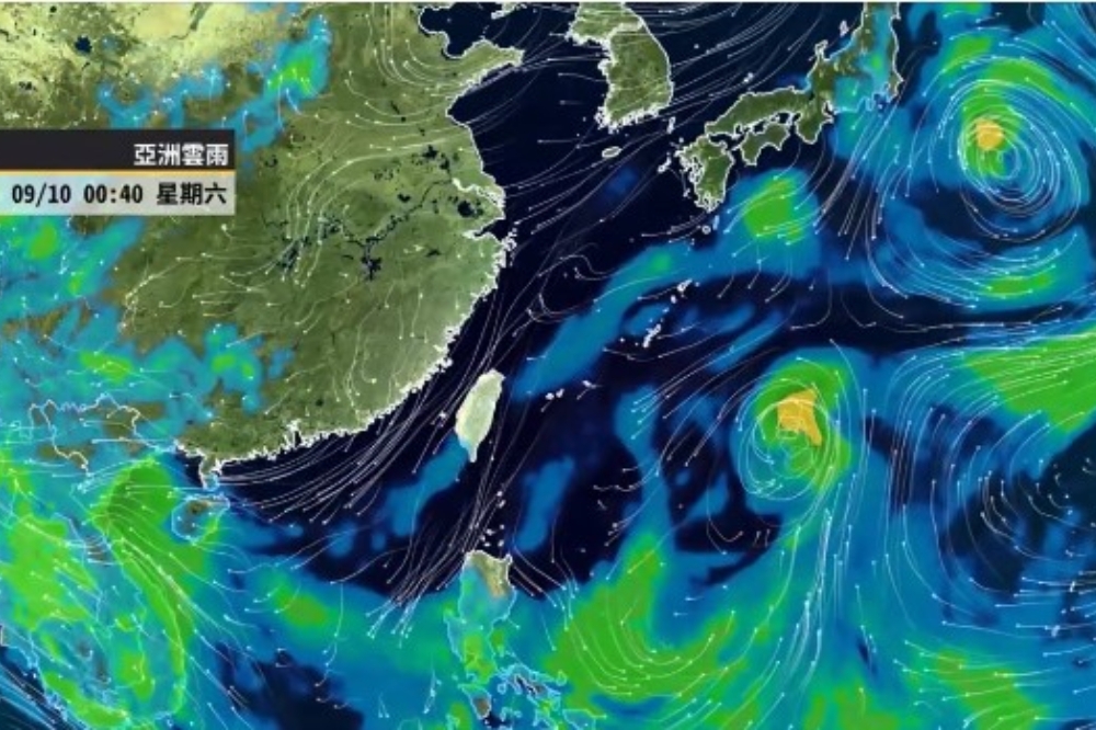 《天氣風險》公司今天（7日）表示，目前在關島西北西方海面熱帶擾動，明、後兩天有機會成為今年第12號颱風「梅花」。（取自《天氣風險》公司臉書）