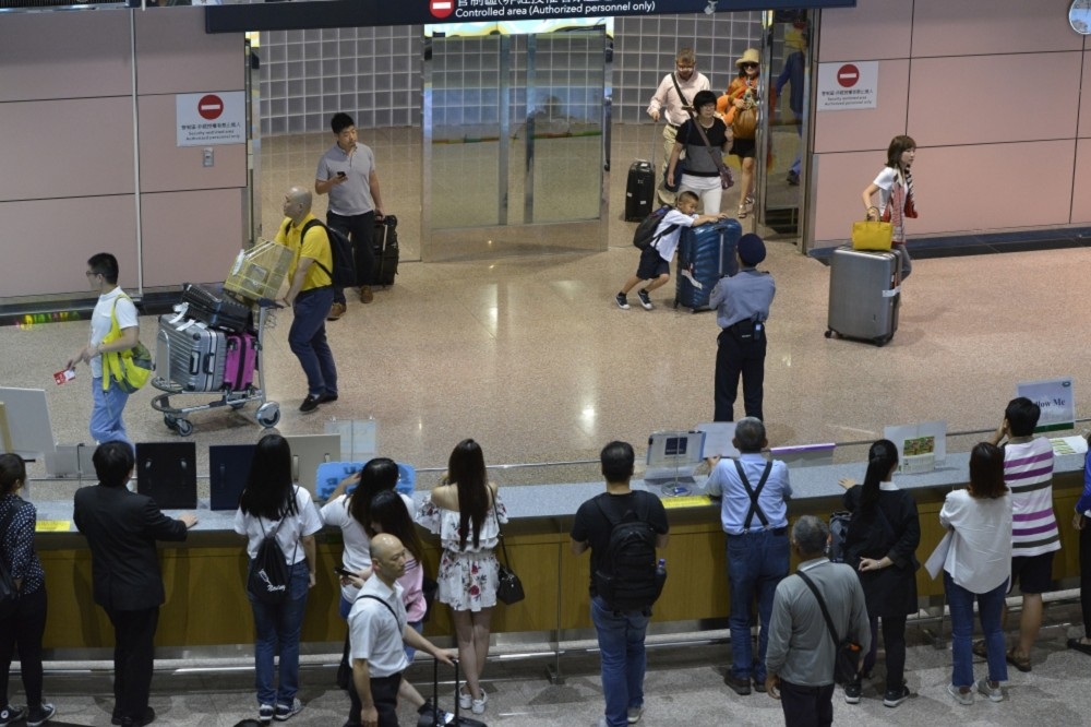 台灣邊境封鎖2年多了，「旅行業出境團體旅客操作指引」已通過，指揮中心指出，待疫情高峰過後將可望開放。（資料照片／李智為攝）