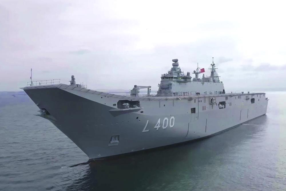 「安納杜魯號」突擊艦已於6月正式展開海試階段，預計今年交艦。（取自維基）