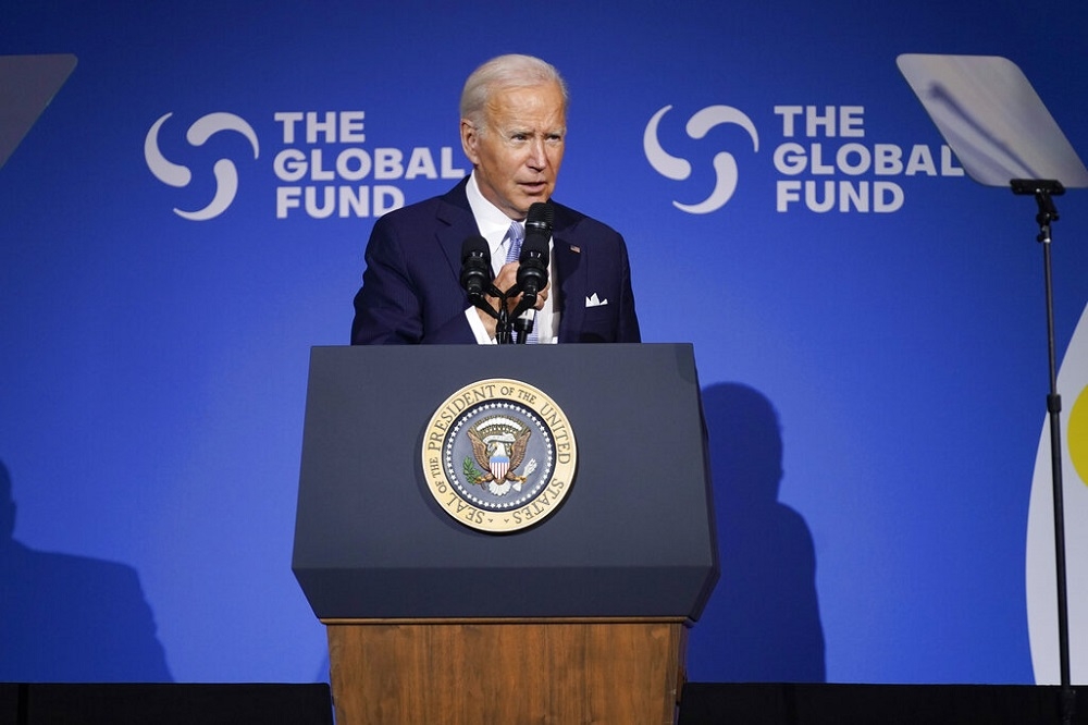 美國總統拜登21日在紐約出席全球基金（Global Fund）的第七次增資會議。（美聯社）