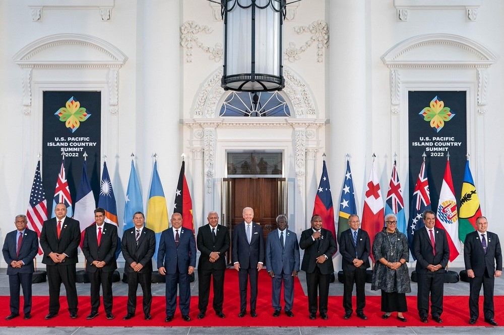 美國總統拜登與太平洋島國領袖合影。（取自拜登推特）