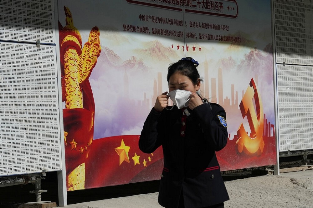 中国持续清零，官媒人民日报宣导动态清零，网路上引来讨骂声浪。（美联社）(photo:UpMedia)