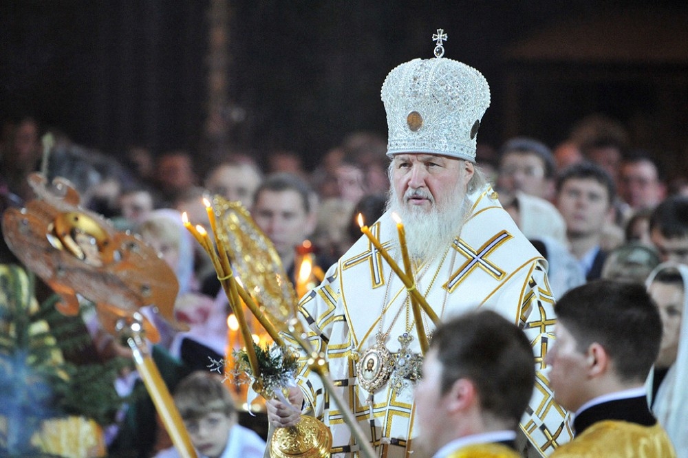 当俄罗斯宗教领袖基里尔赞美普丁是「上帝的奇蹟」时，便已有人好奇，他到底是信仰东正教还是共产主义，是上帝的仆人，还是普丁的信徒。（维基百科）(photo:UpMedia)