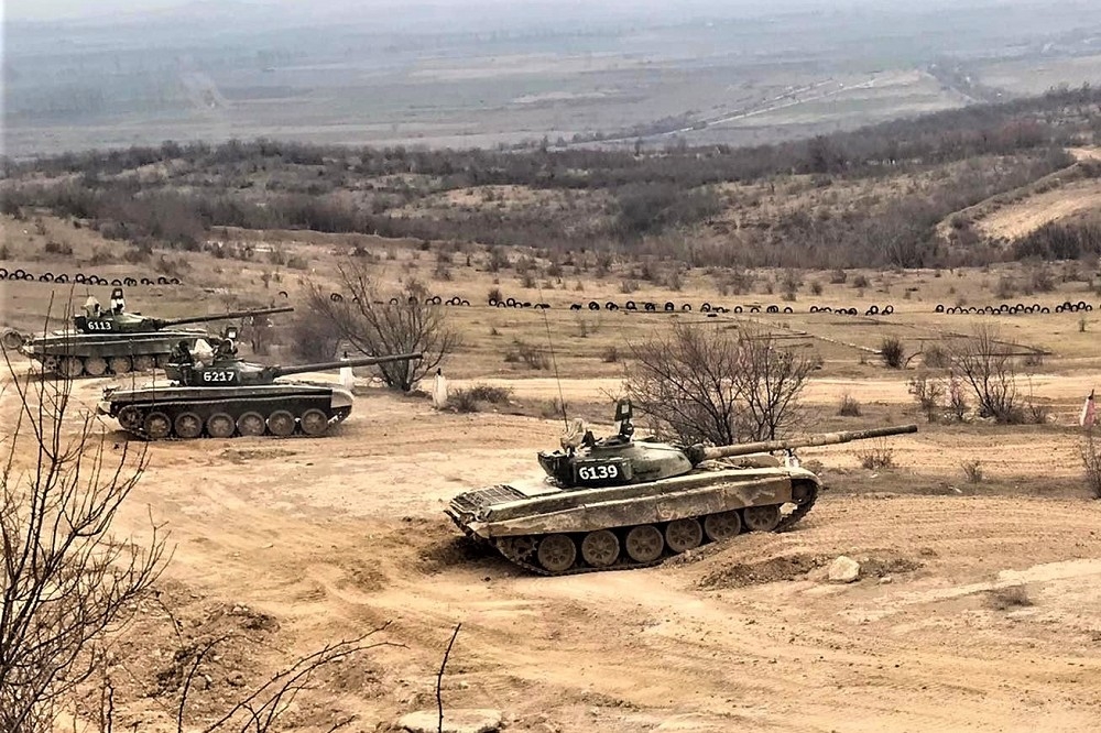 保加利亞陸軍仍以俄製戰甲車輛為主，國會希望以軍援烏克蘭的方式，替換更先進的西方裝備。（取自保加利亞國防部）