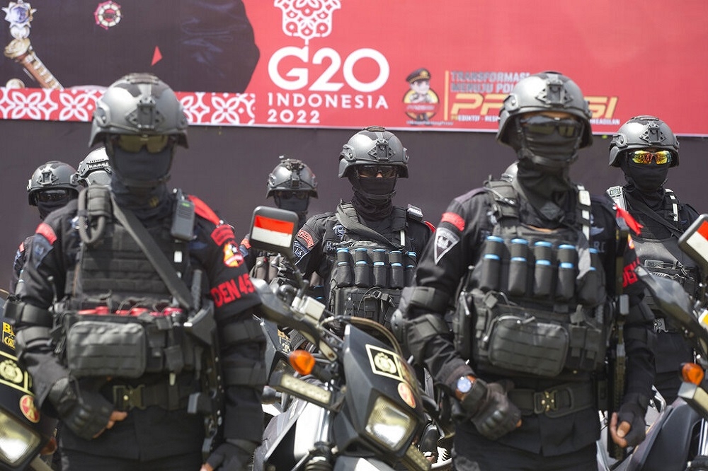 G20峰會登場在即，主辦國印尼7日進行維安演習。（美聯社）