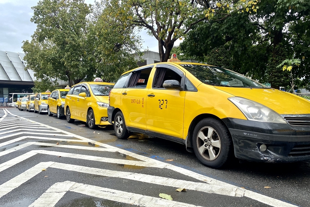 北北基相關計程車公工會表示，日前已向台北市政府提出申請，希望能將計程車起跳價調漲至100元。（資料照片／張哲偉攝）