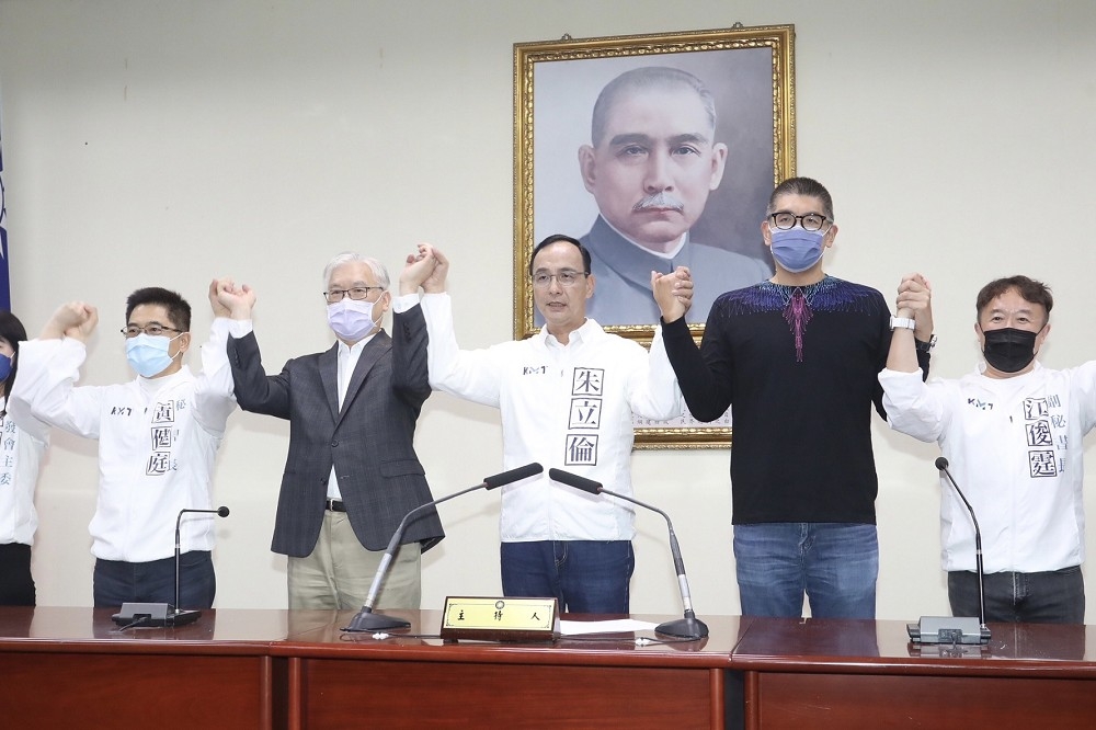 【北台灣一片藍】國民黨漂亮拿下13縣市　朱立倫向蔡英文喊話：快回來當總統吧