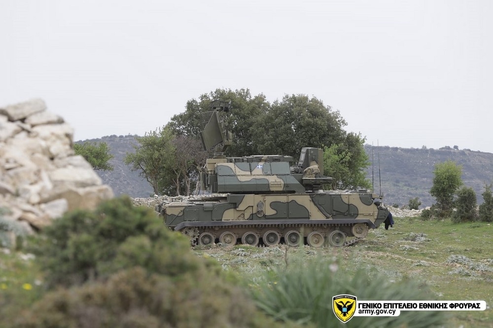 希臘媒體披露，美方有意獲得希軍所有的俄製武器裝備，用於軍援烏克蘭。圖為賽普勒斯的Tor-M1。（取自賽普勒斯國民衛隊）
