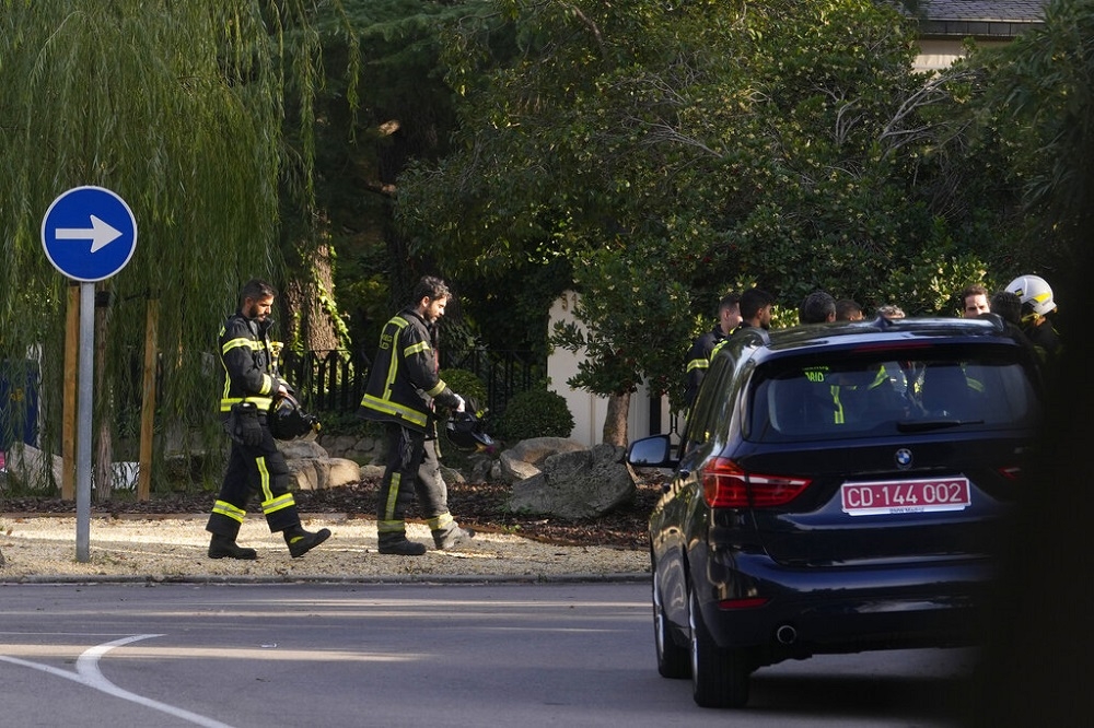 烏克蘭駐西班牙大使館11月30日發生爆炸事件。（美聯社）