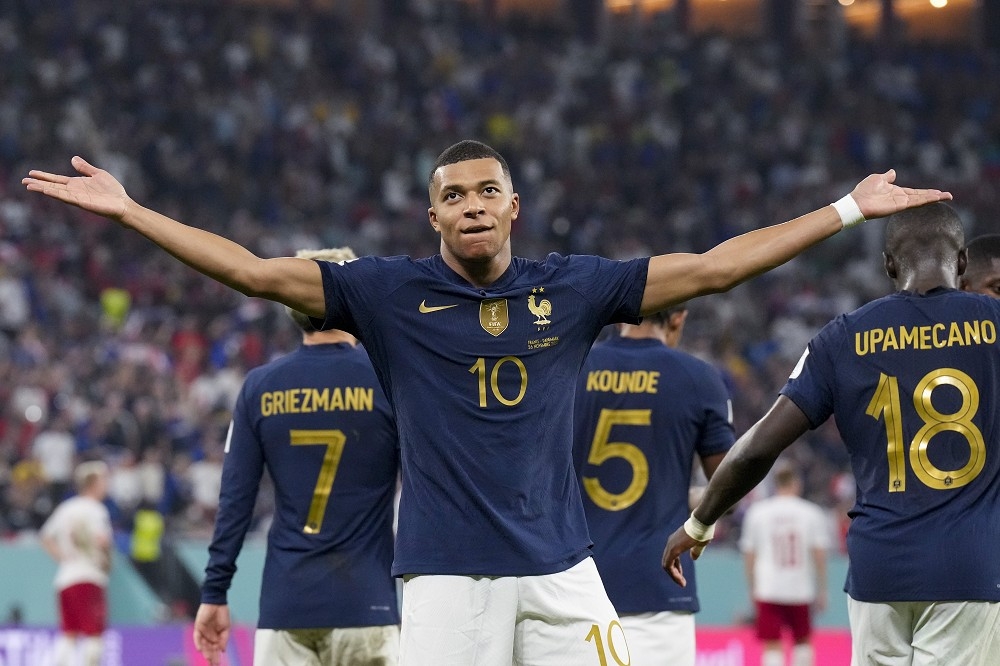 法國小將姆巴佩已踢進3顆進球，外界看好他有望拿下本屆世界盃金靴獎。（美聯社）