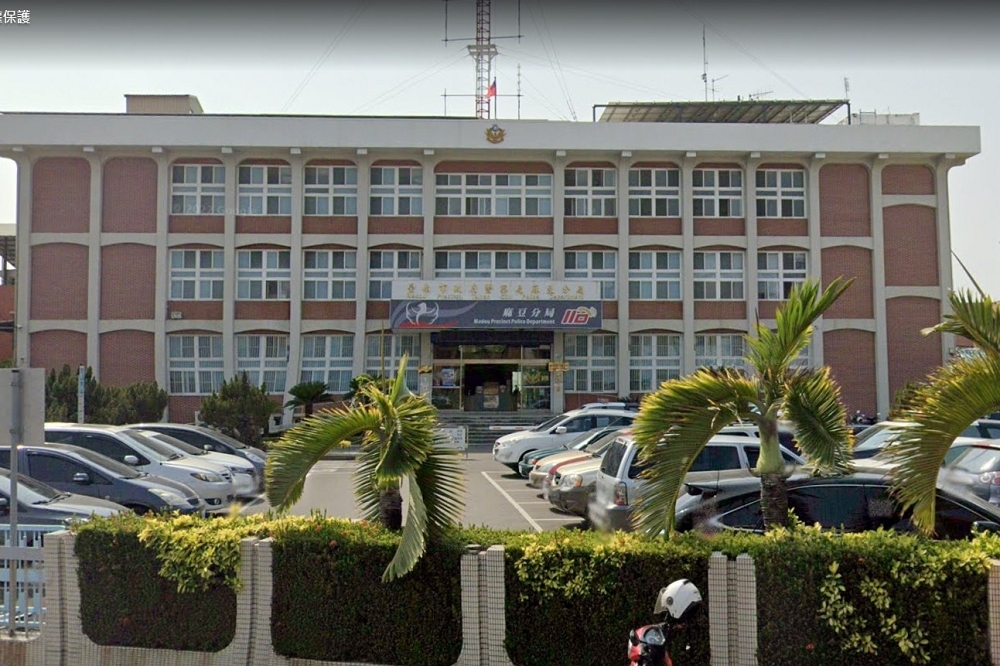 台南市政府警察局麻豆分局醜聞連爆，被查出警員在辦案時涉嫌包庇酒駕肇逃份子。（擷取自Google Maps）