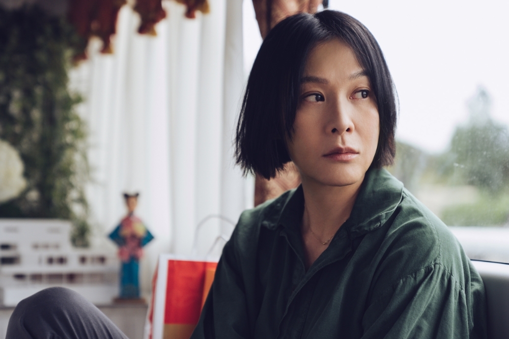 短片《家家》是劉若英睽違５年推出的戲劇作品，她一人獨撐全場，表現精彩。（甲上娛樂提供）