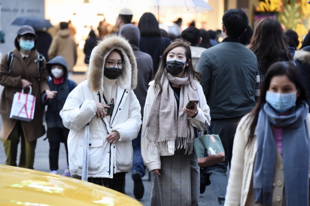 本周三又有大陸冷氣團南下，中醫師提醒民眾注意避免3大冬季NG保暖法。（陳愷巨攝）