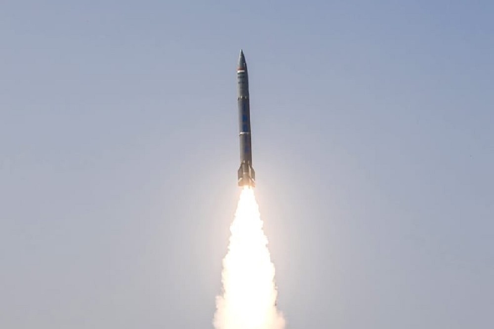 印度將採購120枚國產Pralay短程彈道飛彈，部署邊境地區，作為戰術嚇阻力量，抗衡中巴兩國同類飛彈。（取自DRDO）