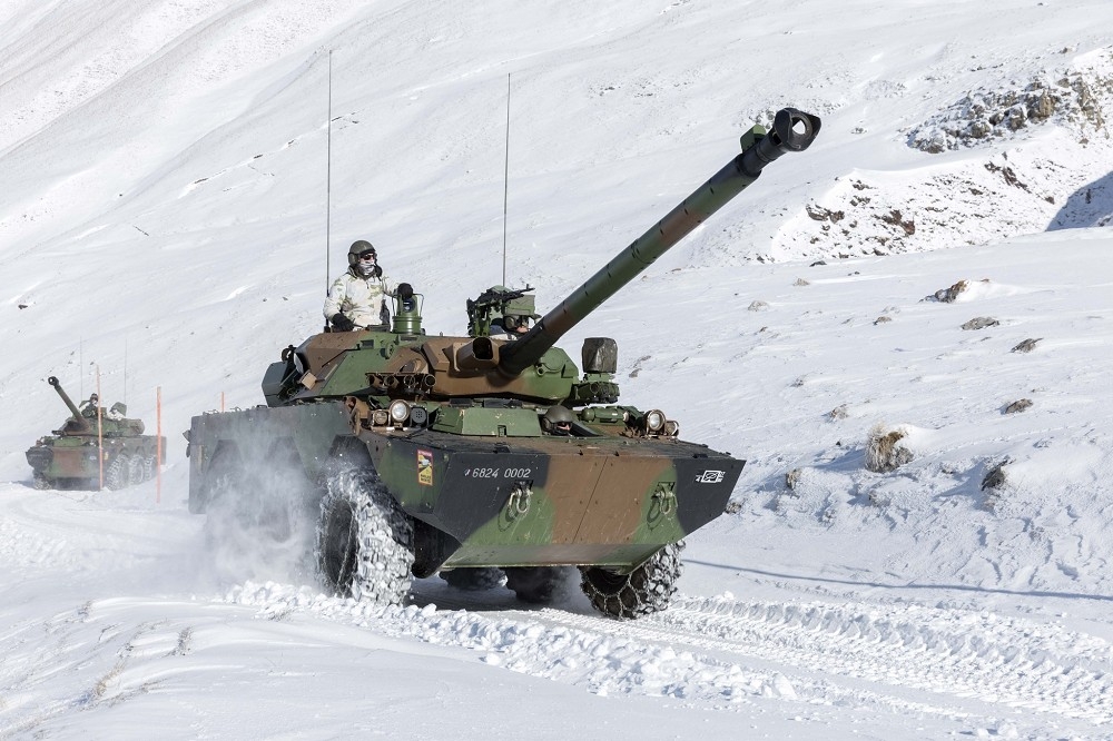 法國總統馬克宏宣布，要提供AMX-10RC強化烏軍機械化部隊戰力。（取自法國陸軍）