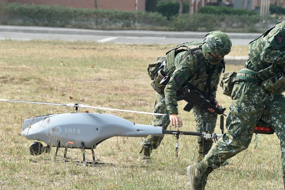陸軍委由中科院研製的「戰術型近程無人飛行載具」，首次在演訓中登場。（張哲偉攝）