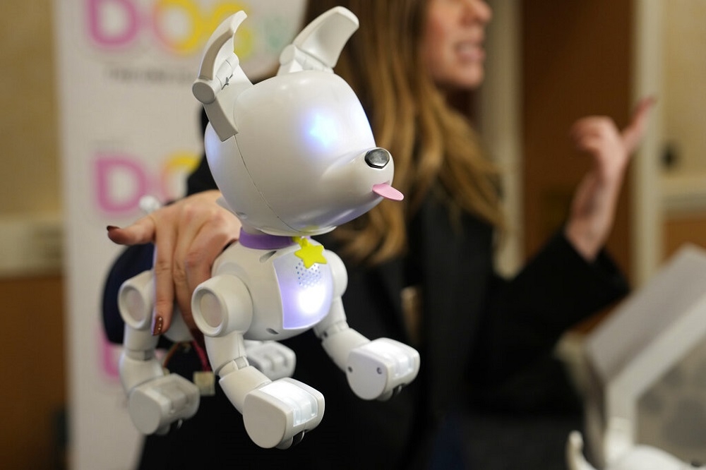 WowWee公司推出的Dog-E機器狗。（美聯社）