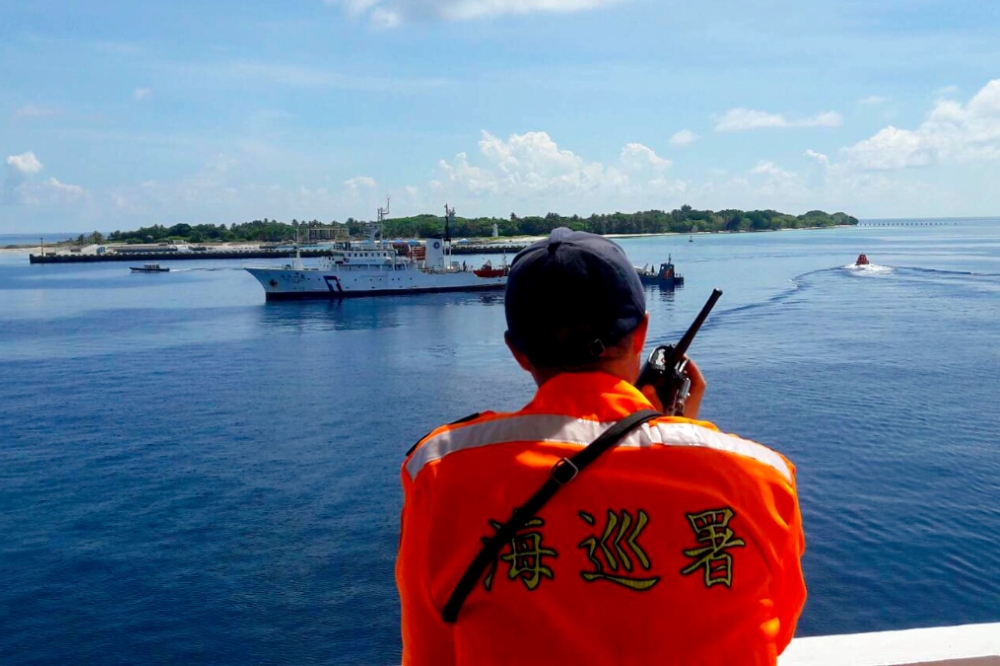 海巡署規劃今年啟動「環島智慧型岸際監控系統」，強化近海、岸際目標監偵效能。示意圖。（擷取自海巡署長室臉書）
