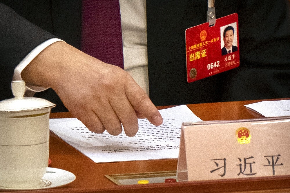 習近平獲人大會議2952全票通過，第3度連任中國國家主席。（美聯社）
