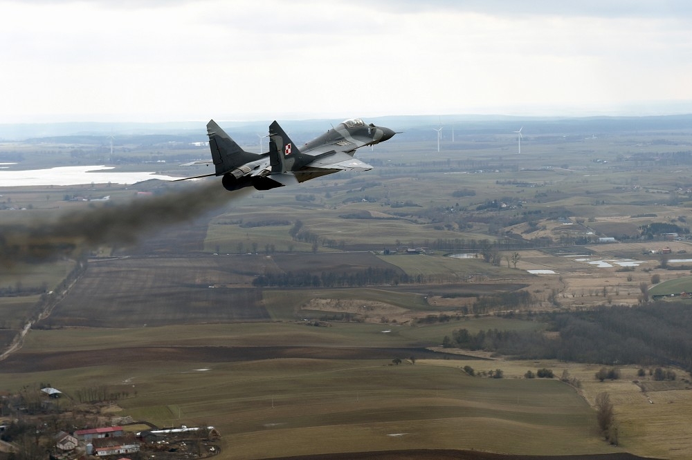 波蘭總統宣布將於近日內，開始向烏克蘭移轉MiG-29戰機，圖為波蘭空軍MiG-29執行任務畫面。（取自DVIDS網站）