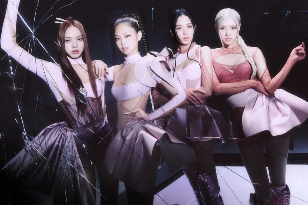Lisa（左起）、Jennie、Jisoo、Rosé組成的K-POP女團BLACKPINK出道7年。魅力橫掃全球。（取自YG IG）