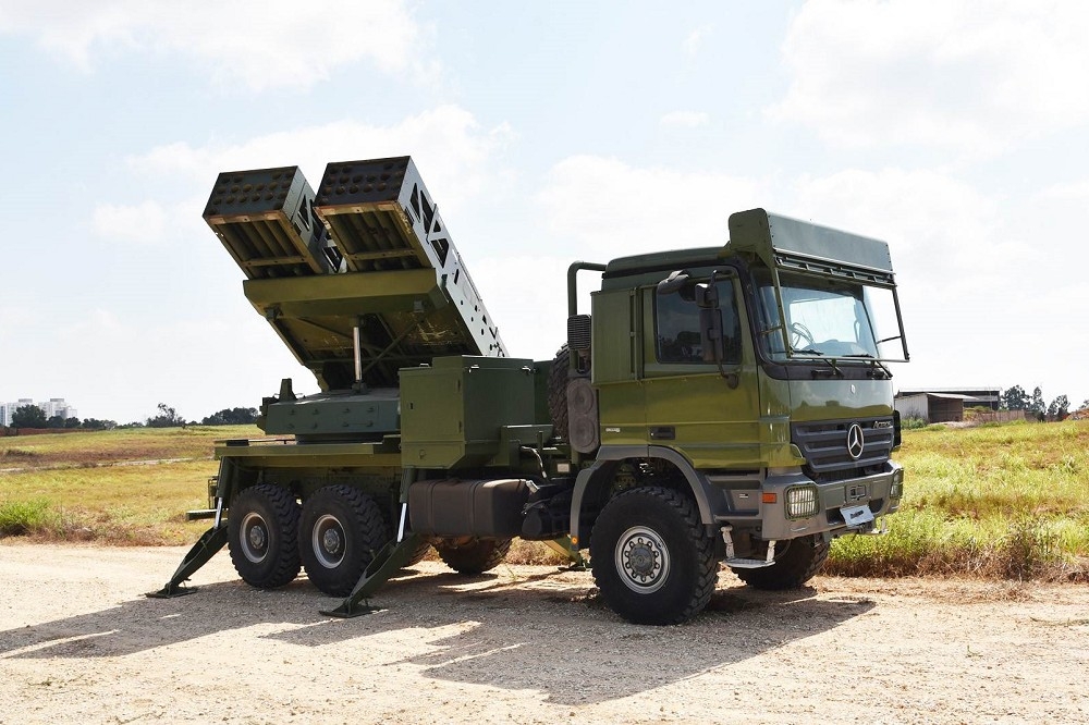 丹麥採購採購以色列製ATMOS輪型自走砲、PULS多管火箭，強化陸軍砲兵戰力。（取自Elbit Systems）