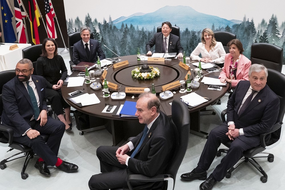 G7外長與歐盟代表18日舉行會議，並發表聯合公報，對俄、中展現一致立場。（美聯社）