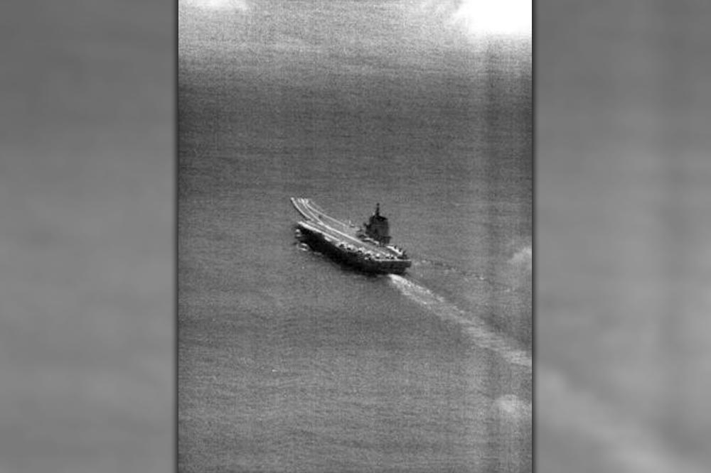 國防部也公布一張從空中俯瞰拍攝山東號航艦的空拍照。（國防部提供）