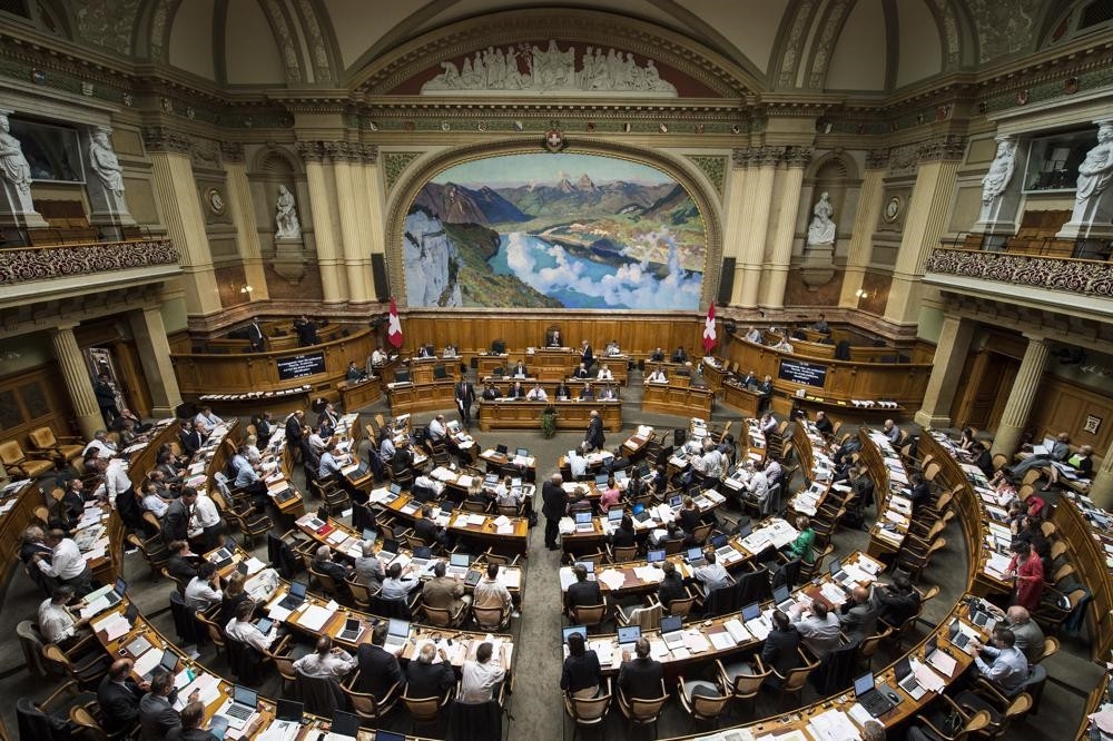 瑞士的「中立形式」已做出罕見的調整，包括3日國民會議通過了友台決議。（美聯社）