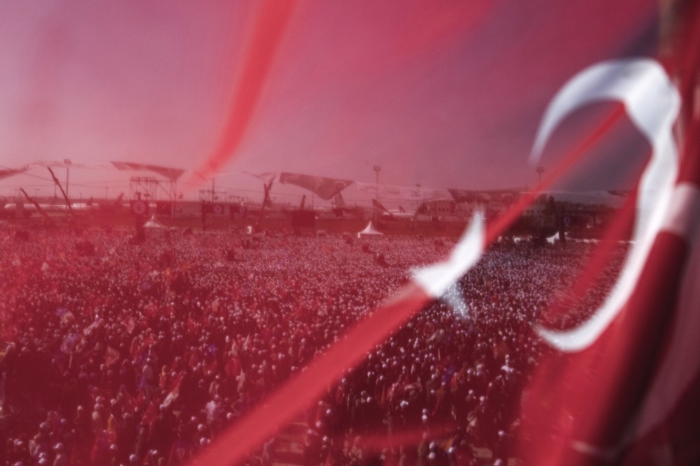 土耳其14日將舉行總統與國會大選，建國即將屆滿百年的此刻，土國民眾正掌握著歷史轉類點。（美聯社）