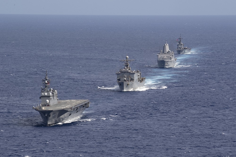 美軍希望確保每一艘軍艦，在未來美中開戰時都能出海執行任務。圖為2019年的美日海上聯演。（取自DVIDS）
