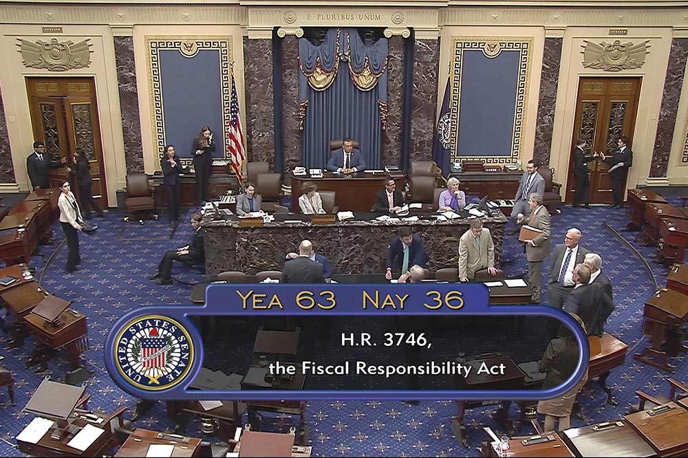 美國參議院以63票贊成、36票反對，通過舉債上限法案。（美聯社）
