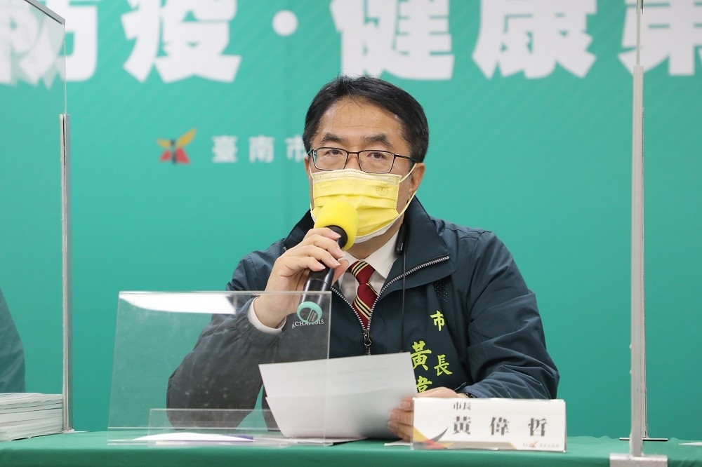針對市府前官員被控性騷，台南市長黃偉哲表示絕對依法處理，勿枉勿縱。（台南市政府提供）