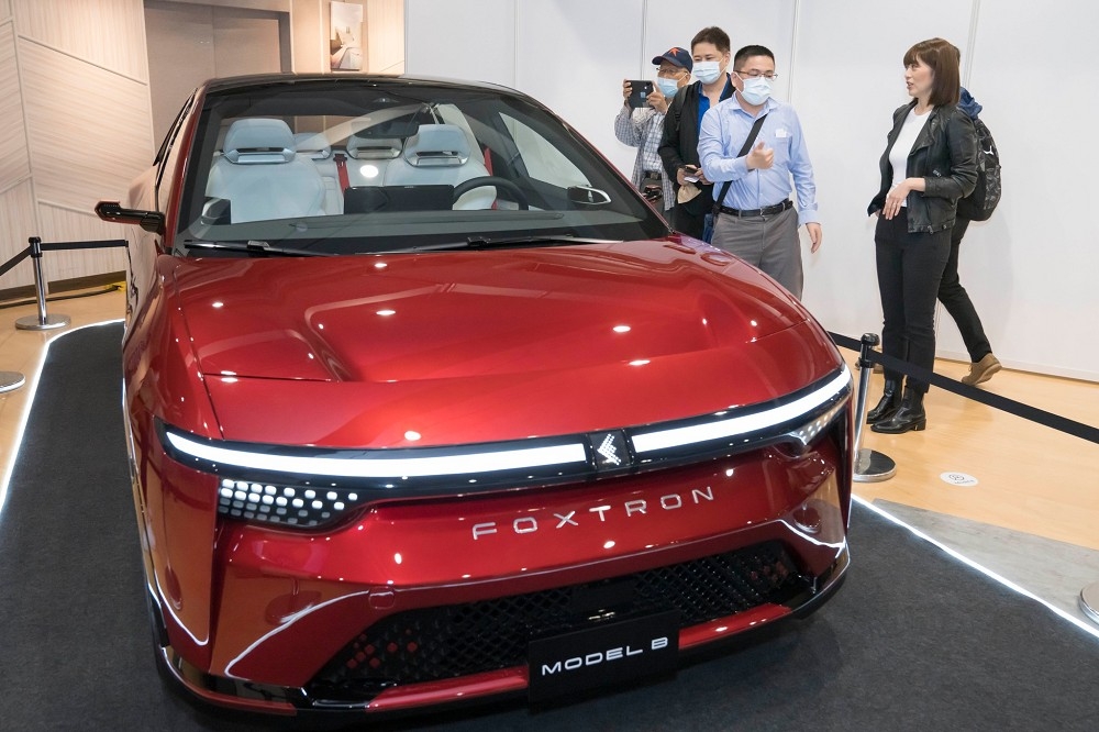 鴻海富士康未來將打入電動汽車市場，並以拿下全球市佔率5％為目標。（取自鴻海網站）