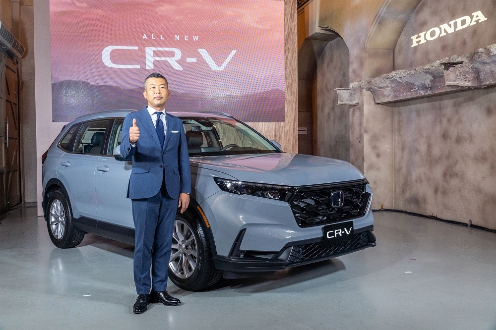 Honda Taiwan董事長高岡篤史表示，All-new CR-V作為國產中型SUV指標性車款，完美詮釋了優雅從容的質感座駕，讓駕駛人及乘客皆能享有極致的移動空間。(台灣本田提供)