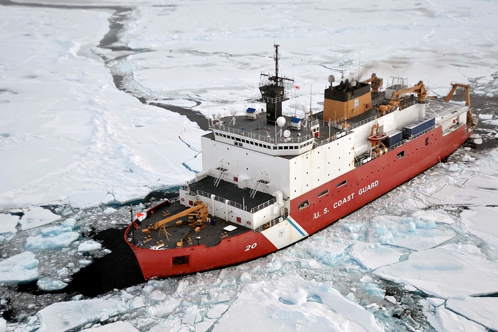 美國當前能常態部署北冰洋的破冰船僅有1艘「希利號」，另一艘「極地之星號」則通常支援南極科研任務。（取自USGC）